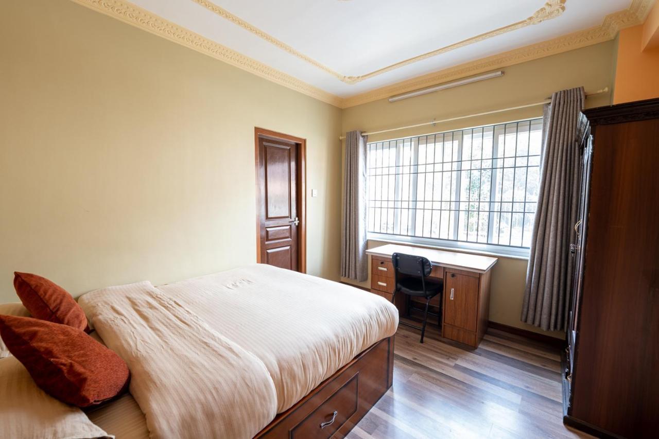 Shine Homestay Famille Francophone Katmandou Extérieur photo