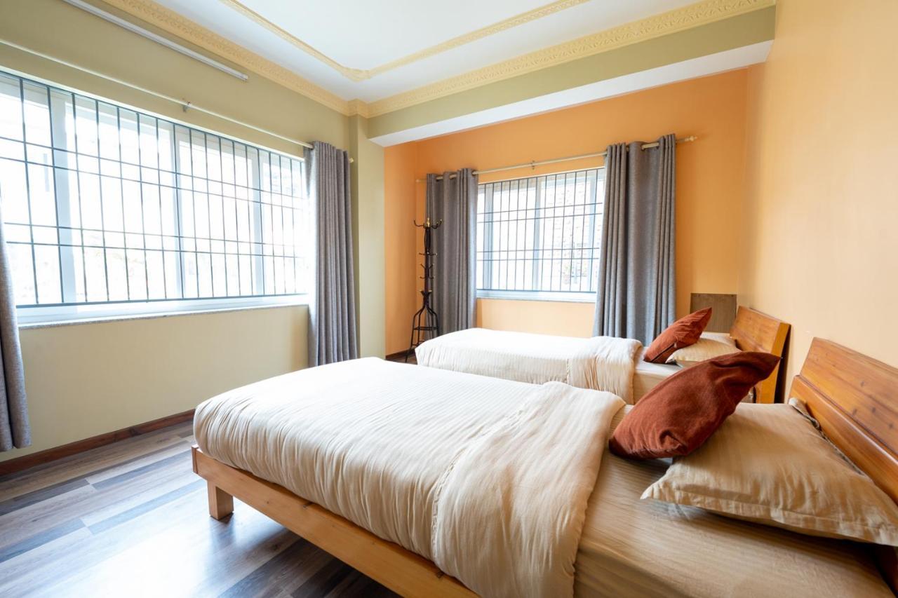 Shine Homestay Famille Francophone Katmandou Extérieur photo