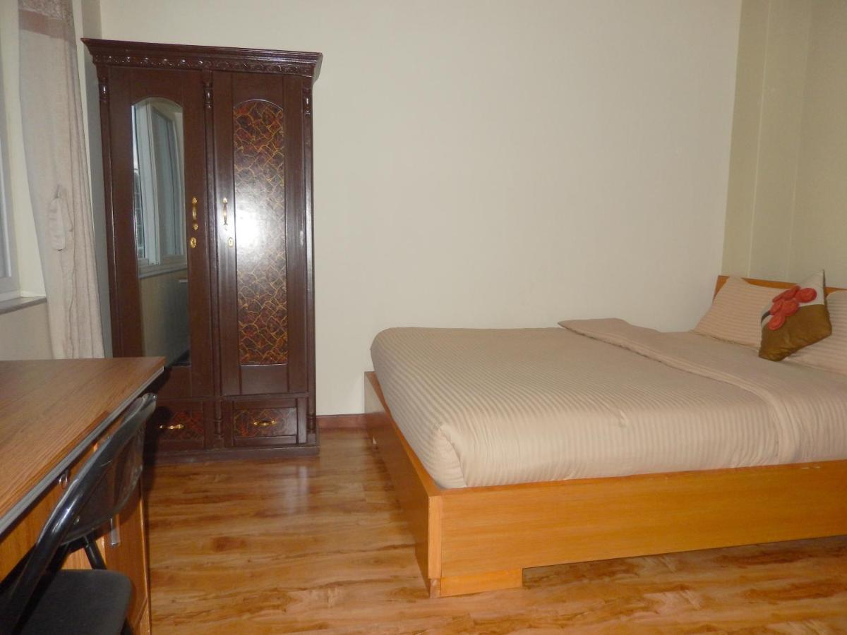 Shine Homestay Famille Francophone Katmandou Extérieur photo