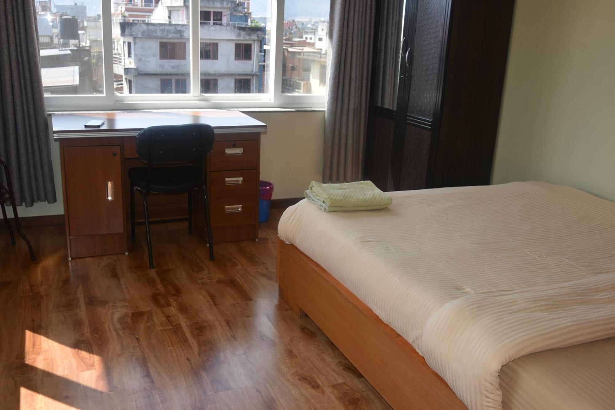 Shine Homestay Famille Francophone Katmandou Extérieur photo