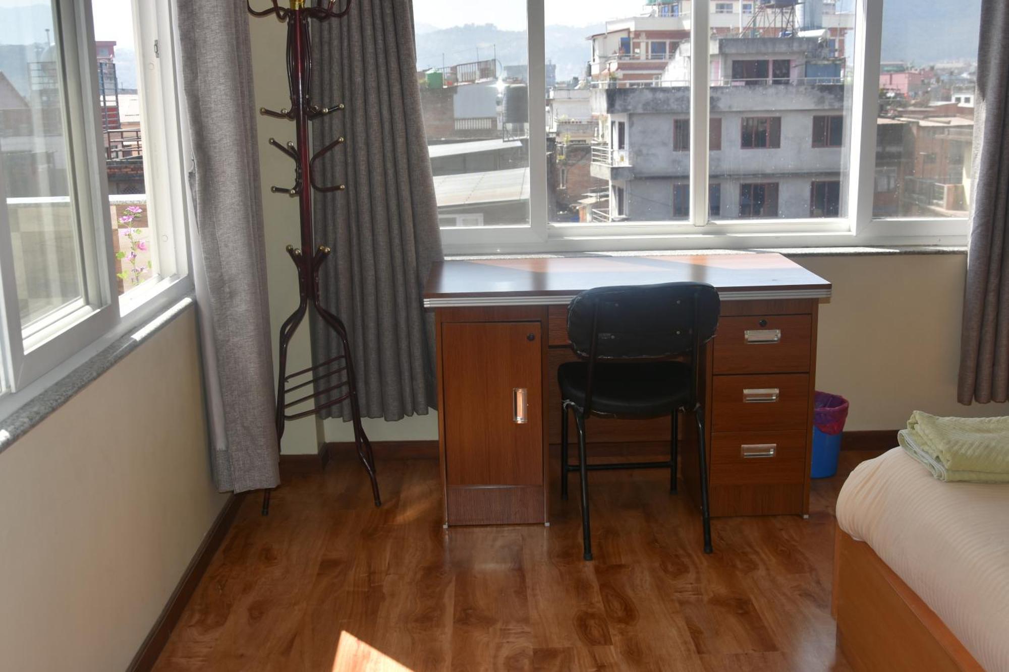 Shine Homestay Famille Francophone Katmandou Extérieur photo