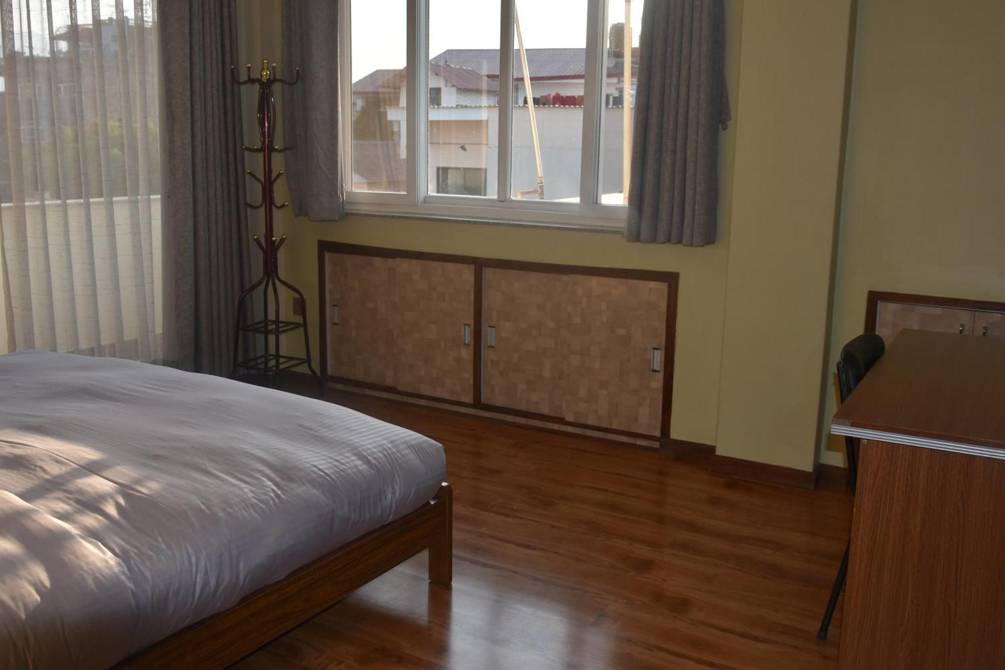 Shine Homestay Famille Francophone Katmandou Extérieur photo