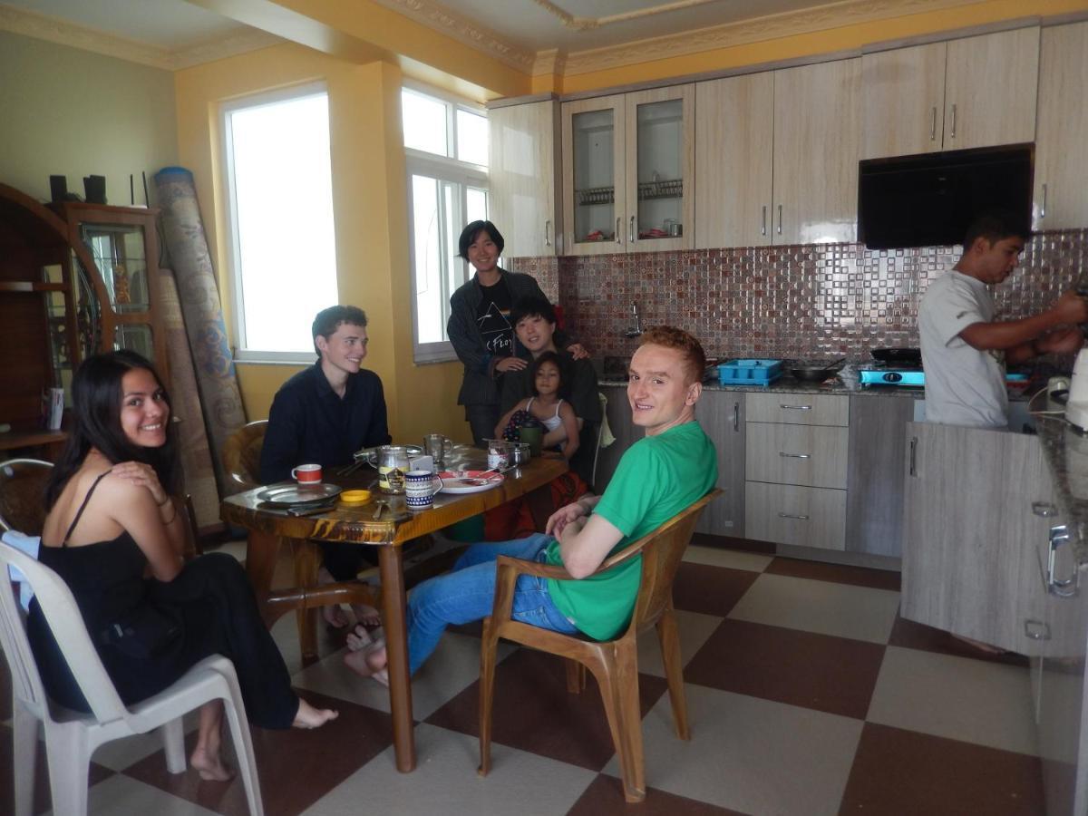Shine Homestay Famille Francophone Katmandou Extérieur photo